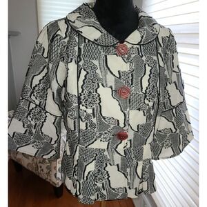 Canvasbacks Jacket black white geo floral art inspired Flaired wood buttons Sz 8